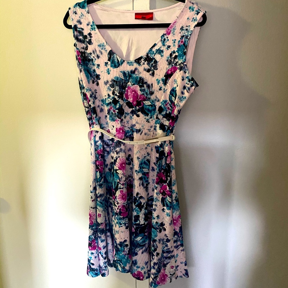 Jennifer Lopez floral spring dress
